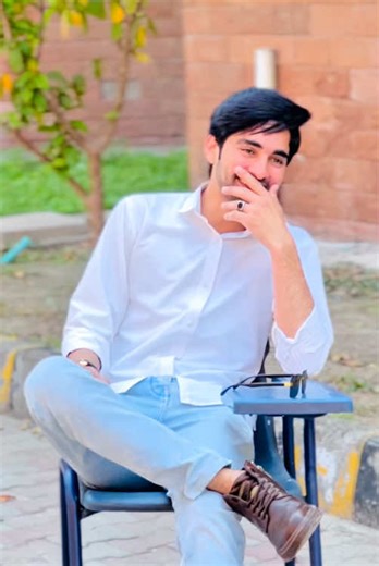 DownFall main EdiTinG Skills b Down Ho Gaiii🥲😭 #gcuf #gcuf_faislabad #CapCut #ramzanmubarak #ramzan2025 #Ramzan2025 #gcufnewcampus #gcufoldcampus #gcu #gcuflayyahcampus #gcuwf #gcufboy #trending #minivlog #pakvsnz2025 #enjoy #motivation #like #nirvairpannu #universitylife #trendingsound #pakistanzindabad #pakistan #follow #instagram #reelsinstagram #reels #handsomeboy #modelling #eid2025 #eidmubarak @Ali Hussnain @🦅ابرار حسن ڈاہر تاجے کا🦅