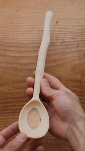 Carving a cooking spoon 💆🏽‍♂️🫠 Using cherry wood, a cheap hardware store axe, mora 120 and mora 164 . . . #woodcarving #woodartist #spooncarving #handmadeartwork #artprogress | Nadav Art & Wood