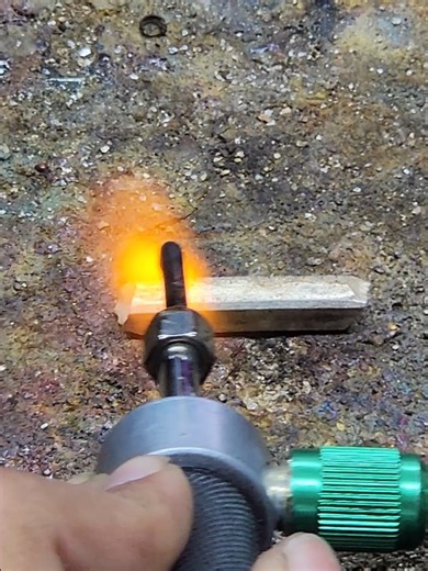 Shining Futures: Mastering Silver Craftsmanship