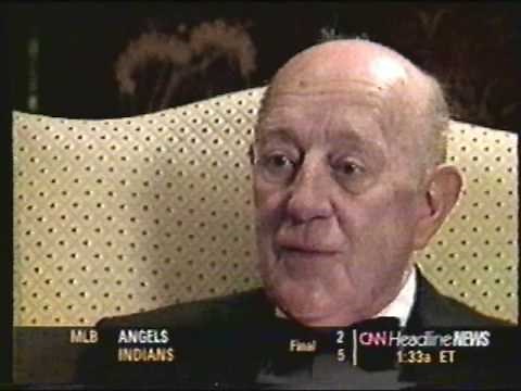 Headline News - on the Death of Sir Alec Guiness, August 2000