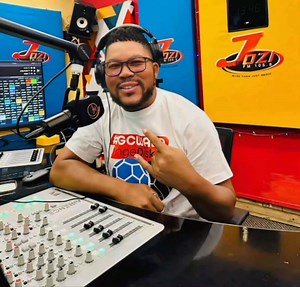 24K views · 1.6K reactions | Skuzabell's first day at Jozi FM 105.8 — Bamamedi ba mo thabetse❤️珞 | Momamedi Wa Radio | Facebook