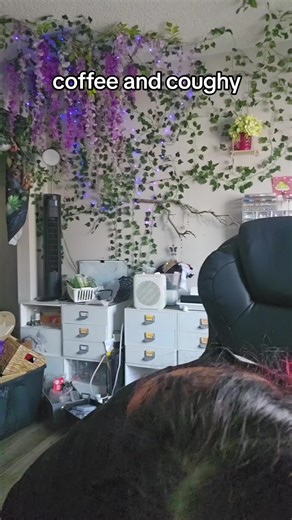 I have a Dr Appt today and them Im coming home and doing more horror valentine's day crafts. #valentinesday #valloween #hexedmayhem