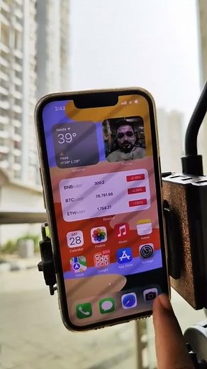 Apple iPhones 100X Zoom Tutorial 🔥 #iPhone #appleiphone #iphonezoom #techshorts #tutorial