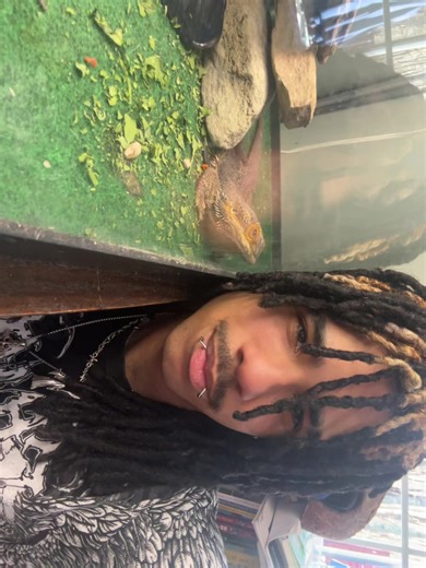 Lloyd > everyone else #cry4keme #viral #wockst★rz #lloyd #lizard