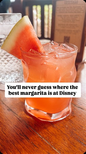 Greer Parker | Disney Travel Expert on Instagram: "I know what you’re probably thinking…girl say what? Here’s the deal. I will never shy away from a margarita at Epcot. But as a mom to two kids under 3, when I GET to have a cocktail, I want to enjoy EVERY bit of it. Enter in the Hightower Rocks at Nomad Lounge inside Disney’s Animal Kingdom! Their take on a watermelon margarita 🍉🧊✨ This drink is made to order vs. many of the margs in Mexico that are pre-batched. If you want something made to o