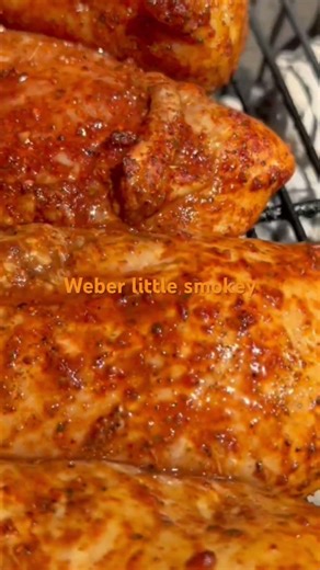 Weber little smokey chicken breast #webergrills #bbqmeat