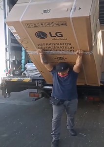 989K views · 178 reactions | This is by far the best thing I’ve seen all day. | Link Aero Trading Agency | Facebook