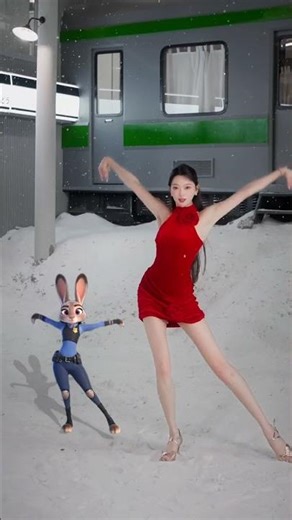 狐狸尼克被逮捕！？动物城头号“骗子”终于落网了！🚨 NICK WILDE ARRESTED?! The Zootopia Hustle is officially over! 🦊#shortvideo