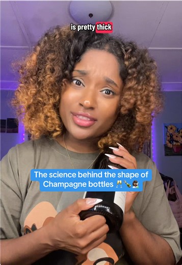 Learn why champagne bottles are shaped the way they are! 🥂🍾 #vinstinct #winetok #winewithchels #piday #champagne