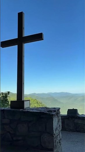 The Most Beautiful Chapel View in South Carolina? 😳 Pretty Place