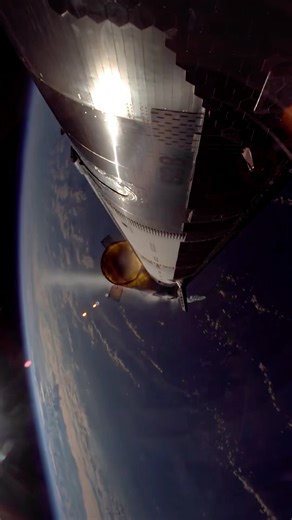 HOT-STAGING! SpaceX Shared onboard Footage of Stage Separation | Starship Flight Test 11