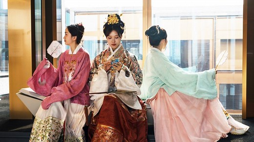 Meet Shiyin, the Fashion Influencer Shaping China’s Hanfu Style Revival