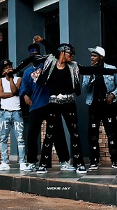 Michael Jackson 𝐑𝐨𝐛𝐨𝐭 𝐏𝐫𝐞𝐜𝐢𝐬𝐨𝐧 🤖🦾 #robot #michaeljackson #robotics #reelsfypシ #trendingreel #mickiejay #trend #fypシ #dance DC: GUZZBOY_De_KULEST_KID | Mickie_jayofficial