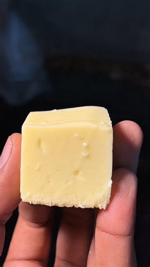 Erode Edition | Akil Sadik on Instagram: "Namma erodela original seempal thara spot 😱💥🔥 - dm for collaboration. Contact: 73396 00935 for booking. 📍Seempal bike shop, near malar silks, erode. #erodeedition #erode #tamil #food #seempal (Original seempal shop in erode, seempal, tamil, erode, tamilnadu, deserts, milk deserts)"