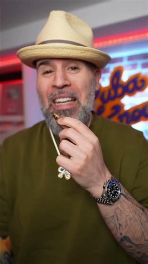 5 Seductive Fragrances on a Woman That Drive Men Crazy 😮‍🔥