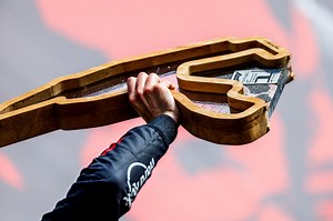 5 lowest grid positions from where an F1 driver has won a race