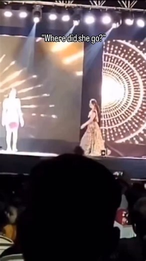 dálx on Instagram: "A runway model was serving her best walk during a fashion show… until she suddenly fell off the stage 😳💔 Social media is in total shock asking, “Where did she go?!” This unexpected fashion show fail is going viral fast!"