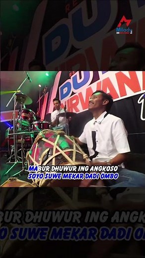 Intan Chacha - Pupus Gedang #livedangdut #dangdutkoplo