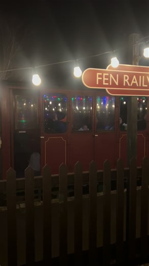 There’s still time… Experience the magic of Christmas at Bressingham Steam Museum 🎅🏻🚂✨ Book your visit now online. . . . #visitsanta #visitfatherchristmas #bressinghamsteammuseum #bressingham #bressinghamsteamandgardens #norfolk #insidethesteamtrainmuseum #santasgrotto #whatson #greatdayout #familydayout | Bressingham Steam & Gardens