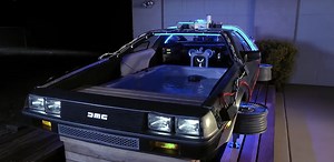 One Lucky Fan Received A DeLorean Hot Tub Time Machine For The Ultimate '80s Party - SlashFilm