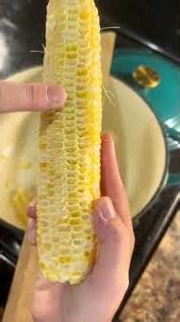 How to Milk Corn for Creamed Corn 🌽