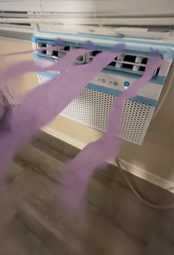 🥵 Your room shouldn’t feel like a sauna… fix it instantly. This **next-gen horseshoe window air conditioner** is changing the game. Instead of hanging out your window (and stressing you out), it **locks over the frame** for a cleaner look, quieter performance, and a rock-solid fit. ❄️ **Cools Big Spaces Fast** – Designed to handle 500 sq ft with ease 🧩 **Smart U-Shaped Design** – More secure, more efficient, and way less noise 🔧 **Hassle-Free Setup** – Install it once and you’re done—no compl