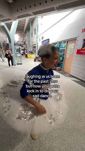 we love summer 🤗 #viral #bdcseniors #xybzcafyp #funny #dance | dancing