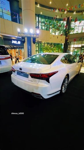 Lexus LS500 -3.5liter V6, Twin Turbo 🔥😘