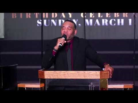 Now I Can See This Is My Family - Pastor Marvin Winans Jr.