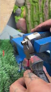 The connection everyone throws away and you're going to fix #TexasWorkshop #FixConnection #SaveHose