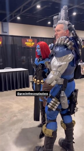 Mutant power level: OFF THE CHARTS. 😱🔥Cable and Mystique showed up ready for ANY timeline — and we are HERE for it! 💙⚔️Shoutout to these incredible cosplayers bringing the X-Men universe to life! 🧬✨📸: @graciethecosplaylass (Mystique)⸻ #ComicGeeks #CosplaySpotlight #XMen #Mystique #Cable #MarvelCosplay #MutantAndProud #GeekCulture #ConLife #CosplayersOfInstagram | The Comic Geeks