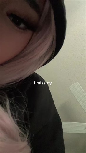 Exploring Ruby2Smooth TikTok Trends with 'I Miss NY' Video