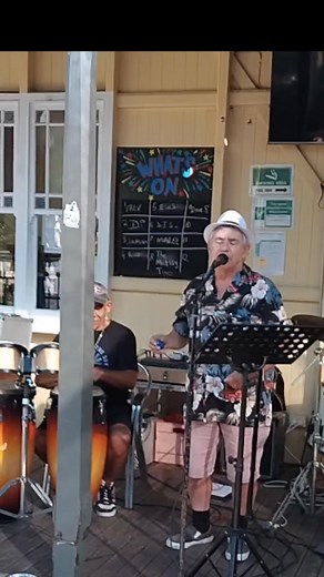 JAMMING AT THE POMONA PUB HI it's Trev again and what a awsome fun filled arvo we had at my Wednesday fortnightly lunchtime muso’s jam (open mic) at the POMONA HOTEL once again with great music and here's a bit of it with the return of Dave who was once again our last performer crooning some fabulous old songs, just goes to show "it ain't over till the fat lady sings" | Trev Simpson | Facebook