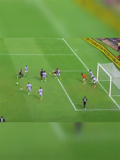 ⚽HIGHLIGHTS | Orlando Pirates 3–0 Marumo Gallants Orlando Pirates delivered an impressive performance in the Betway Premiership, cruising to a 3–0 home win against Marumo Gallants! 🏴‍☠️⚫💥 🎯 Goals came from: • Yanela Mbuthuma — early lead inside 4 minutes • Patrick Maswanganyi — doubled the advantage • Relebohile Mofokeng — sealed the big win with the third late on � The Buccaneers remain strong in the title race with another commanding result! #RadioBloem #BetwayPrem #OrlandoPirates #Gallants