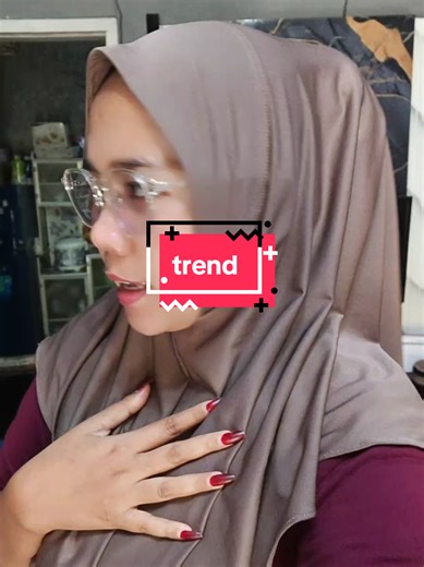 sedang menikmati masa muda di usia yg tak lagi muda.