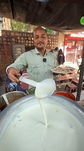 1.6M views · 24K reactions | जयपुर के प्रसिद्ध पंडित जी का दही वड़ा Pandit Ji ka Unique Dahi Vada, Jaipur | Food Founder | Facebook