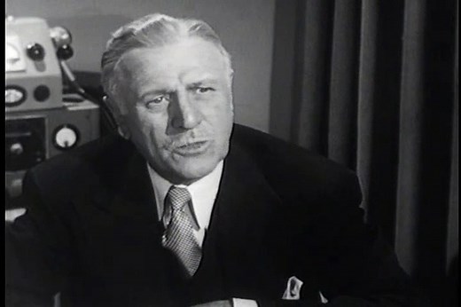 Atom Man vs Superman (1950)  Chapter 01 - Superman Flies Again