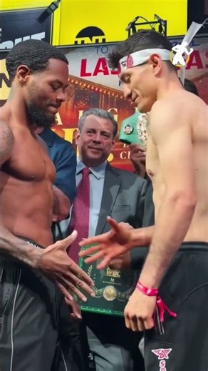 Lamont Roach vs William Zepeda final face-off ahead of their title fight tomorrow, live on DAZN 🏆