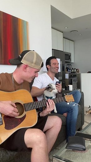 How Musicians Figure Out Harmonies On The Spot