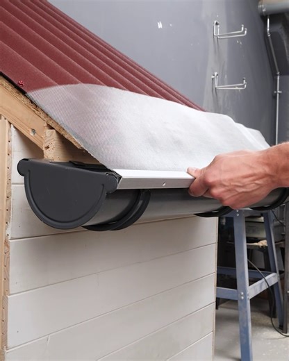 60M views · 244K reactions | How did he think of that? | Science, Tech and Universe | Facebook