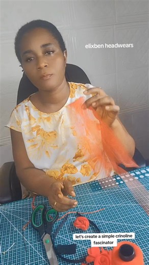 Crea un Fascinador de Crinolina Sencillo