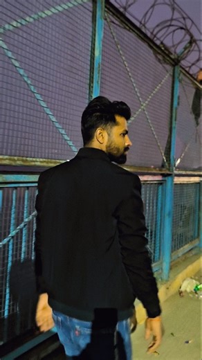 Virat Yadav on Instagram: "Coolie Intro Editing in Capcut✨ (coolie movie intro editing, capcut coolie intro editing, coolie intro reels editing, trending coolie movie intro editing, coolie movie intro reels video editing, coolie intro reel editing for beginners, viral coolie movie intro reels video editing, trending coolie movie intro editing tutorial, trending coolie movie intro reels editing, how to make coolie movie intro editing in movie #coolie #cooliemovie #viral #trendingreels #reels"