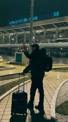 Zayka🐰 on Instagram‎: "Ena maa ajbniche el hal !🤷🏼‍♂️ Ena ma ejbeniche el hal 😅 #fyp #tunisia #algerie #شعب_صيني_ماله_حل😂😂"‎