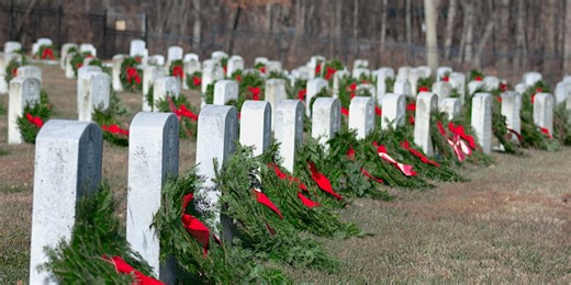 2025 Fallen Hero Wreaths Fort Sheridan  and Great Lakes Naval Base