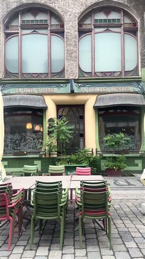 Wrocław Art Nouveau Gem Reveals the Elegant Beauty of Kuźnicza Street Through Time and Design