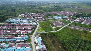 Subsidized housing is available in urban areas and still has large areas of land