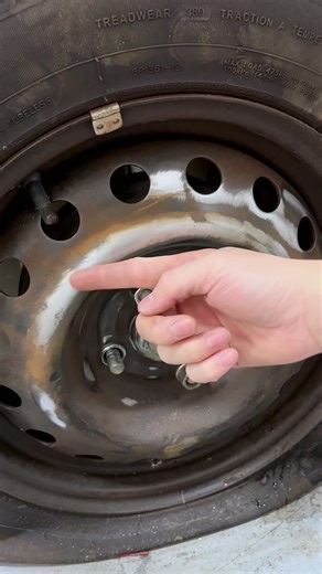Are the rusty brake discs giving you a headache? Try this amazing rust-removing wheel! ✨When used in conjunction with an electric drill, the rust can be swept away in just a few minutes, restoring the metallic luster!✅ Velcro design. When changing the grinding discs, just tear and stick them on. Super convenient✅ save time and effort, you can do it yourself✅ The effect is remarkable, and the appearance level of your car is immediately improved# Car Maintenance # Rust Removal Magic Tool #DIY Car 