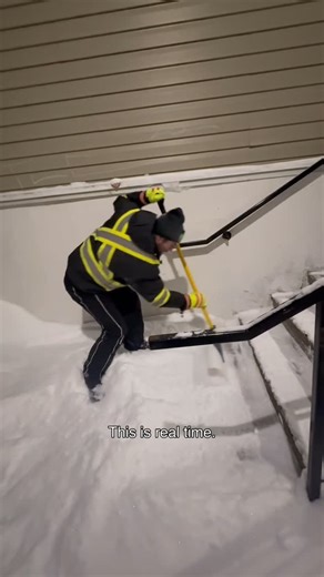 Ben P.D.M on Instagram: "Limited spots available 1 on 1 snow shovelling training course! ❄️🪏 #snowremoval #boss #jokes #contractor #alberta #fyp"