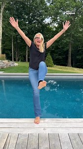 Do you ever feel like you’re just treading water in life Never feeling clear on where you want to go 🏊 If that’s you, let me help you figure out what YOU really want. I created a brand new#602 | The Melrobbins