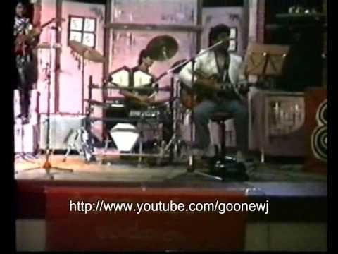 Desa Piyagath Kala (Live) - Clarence Wijewardena